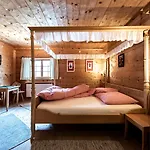 Hotel Gaemsle - Rueckzugsort In Den Bergen Schoppernau
