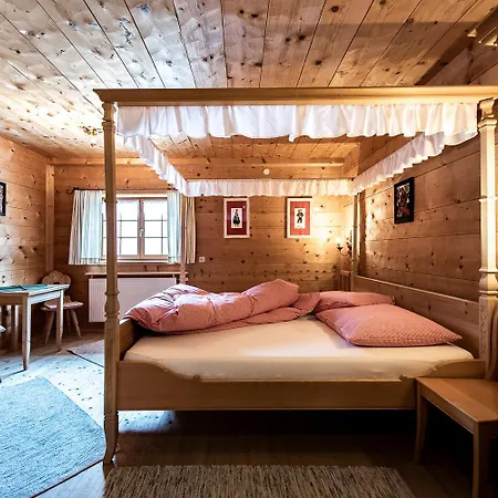 Hotel Gaemsle - Rueckzugsort In Den Bergen Schoppernau